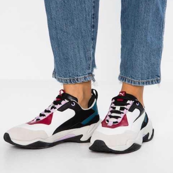 🔥Puma thunder rive droit Sneakers 🔥🔥 - Picture 5 of 7